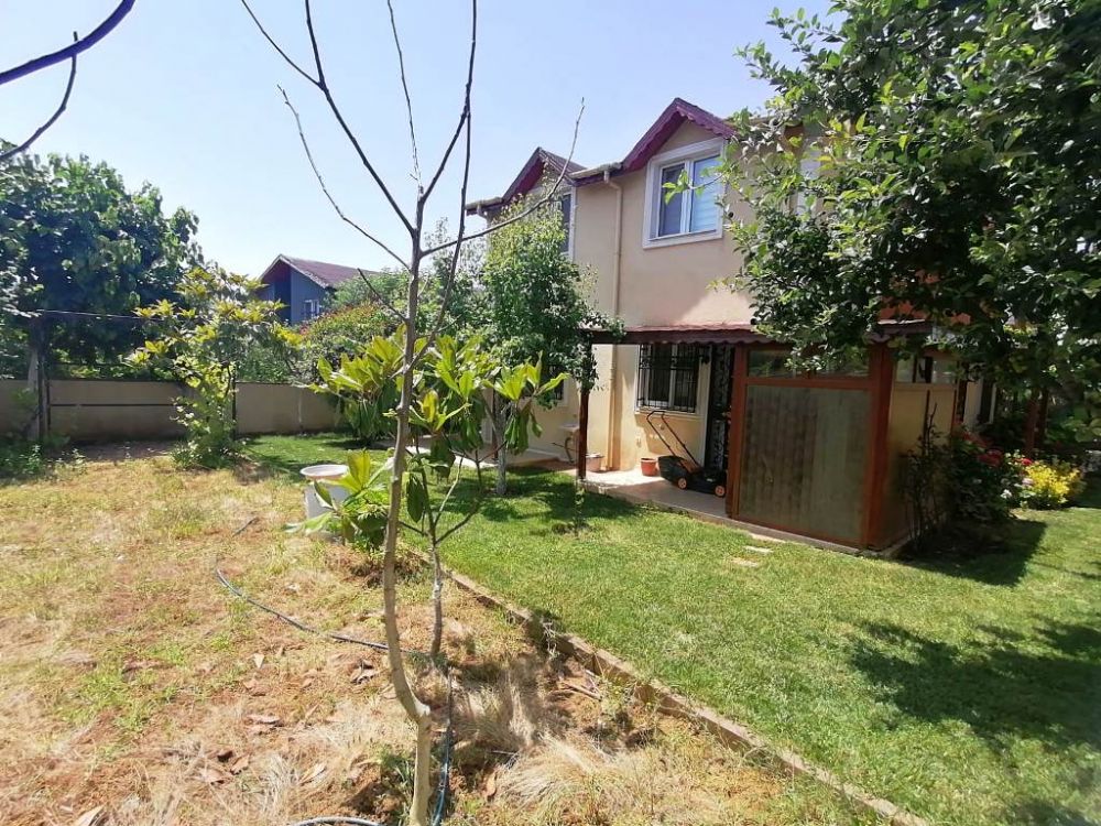 Özkan Gayrimenkul / Şile satılık villa arsa daire ŞİLE ÇAVUŞ